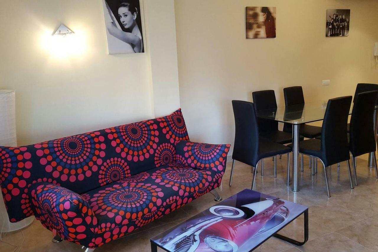 Fabuloso Apartamento Familiar Con Piscina En Salou 아파트 외부 사진