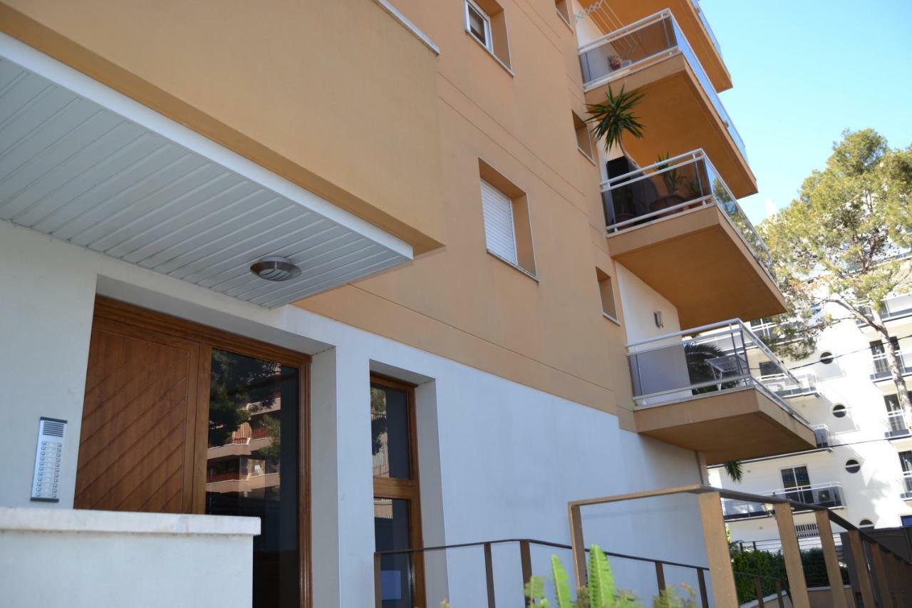 Fabuloso Apartamento Familiar Con Piscina En Salou 아파트 외부 사진